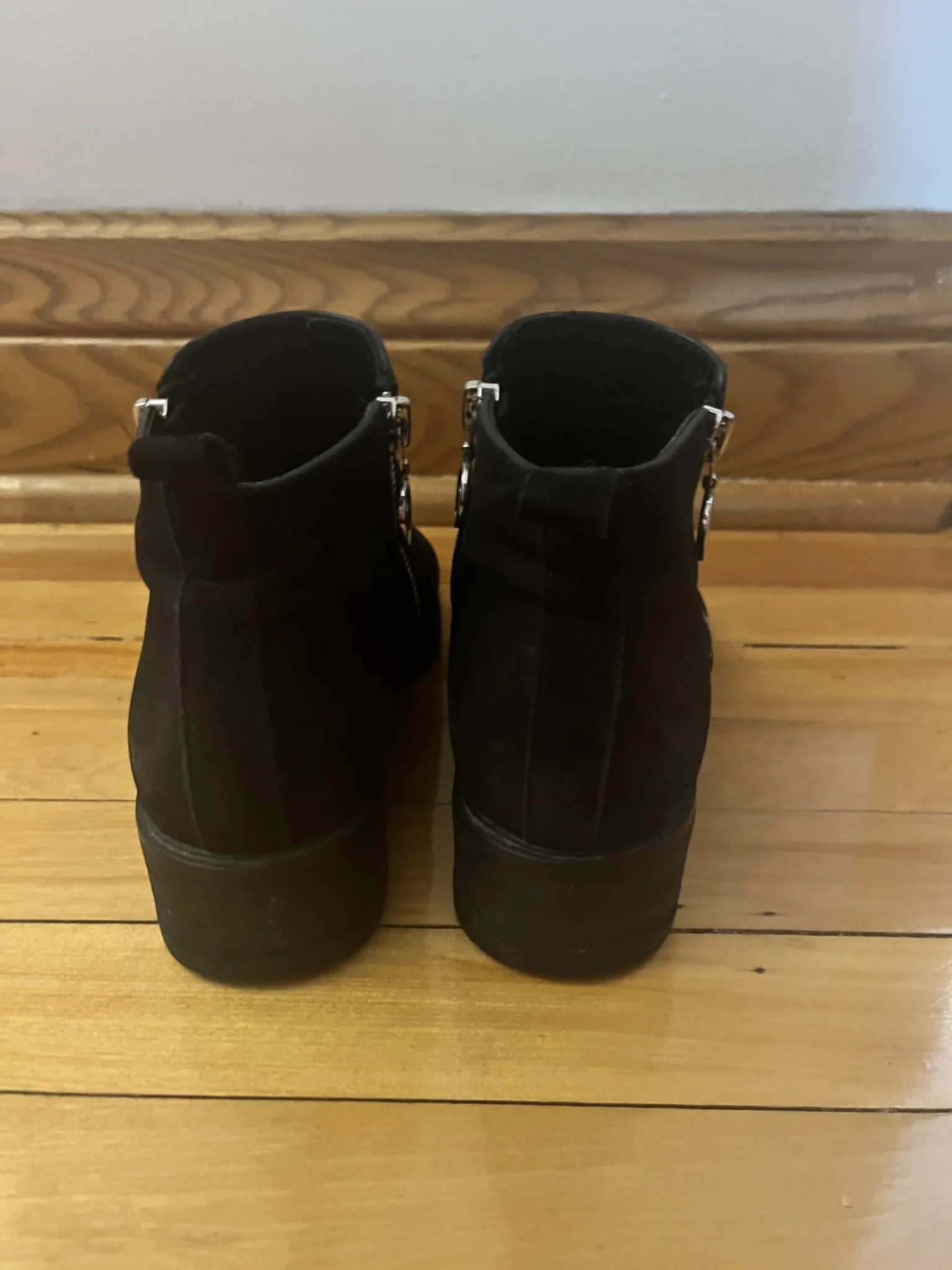 Image for Bottillons noirs à talon plat Wishbone