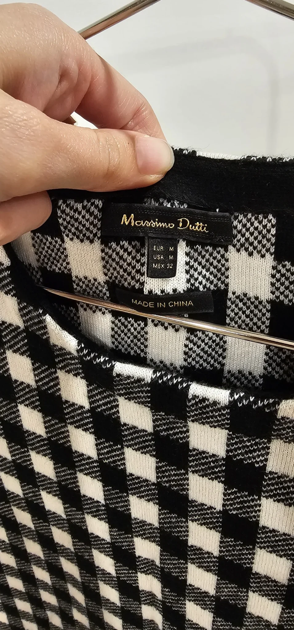 Image for Massimo Dutti robe mi-longue en maille Vichy noir