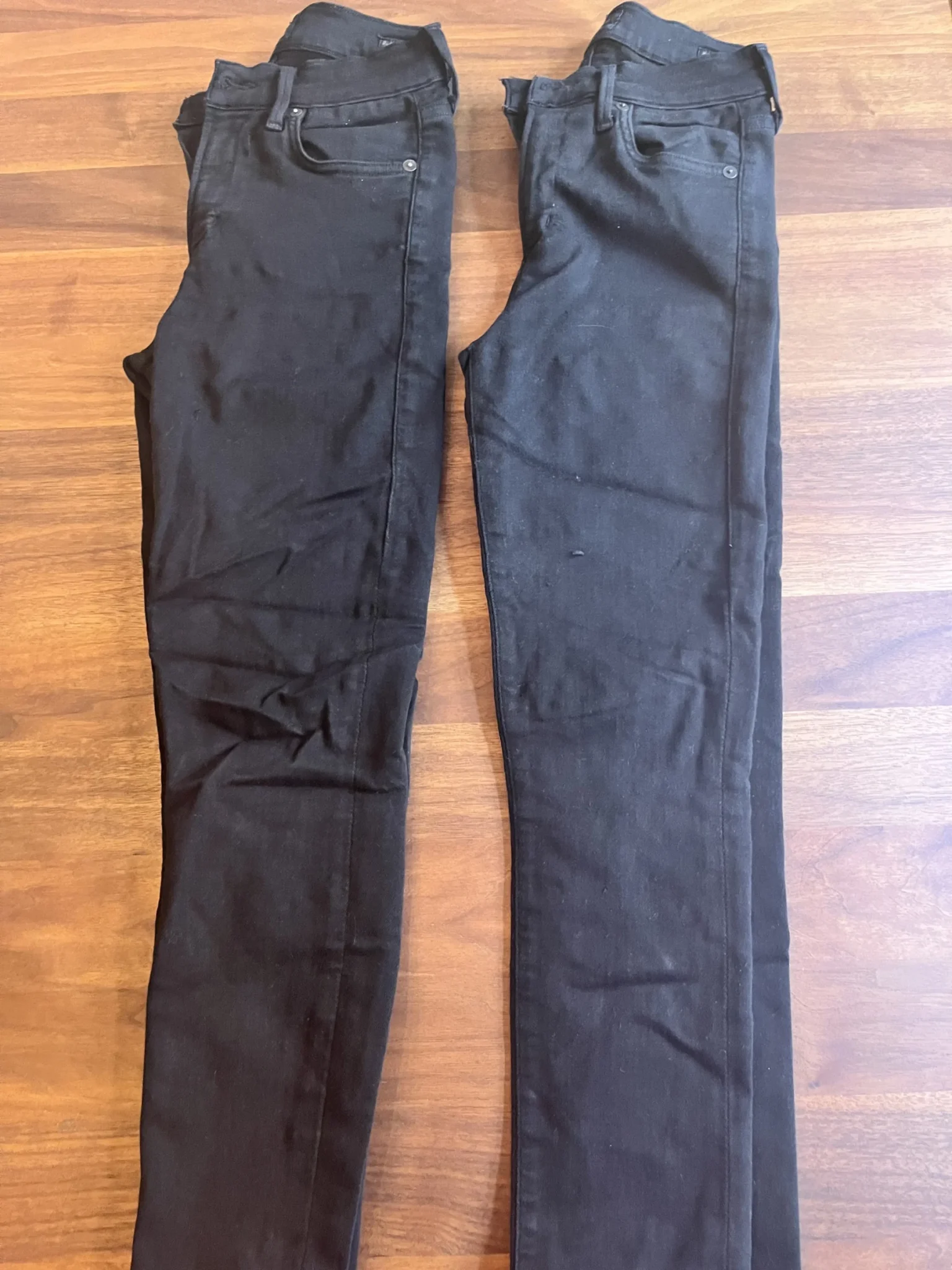 Featured image for 2 paires de jeans skinny Citizens of Humanity