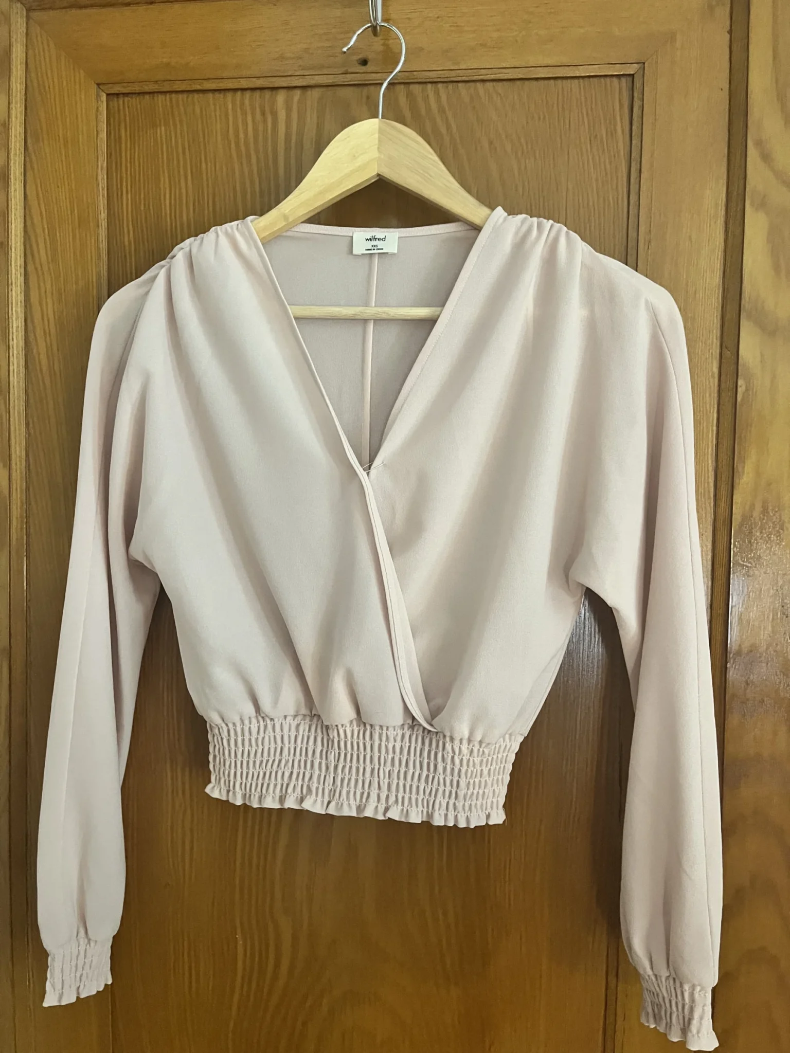 Featured image for Blouse crop top Wilfred (Aritzia) taille XXS
