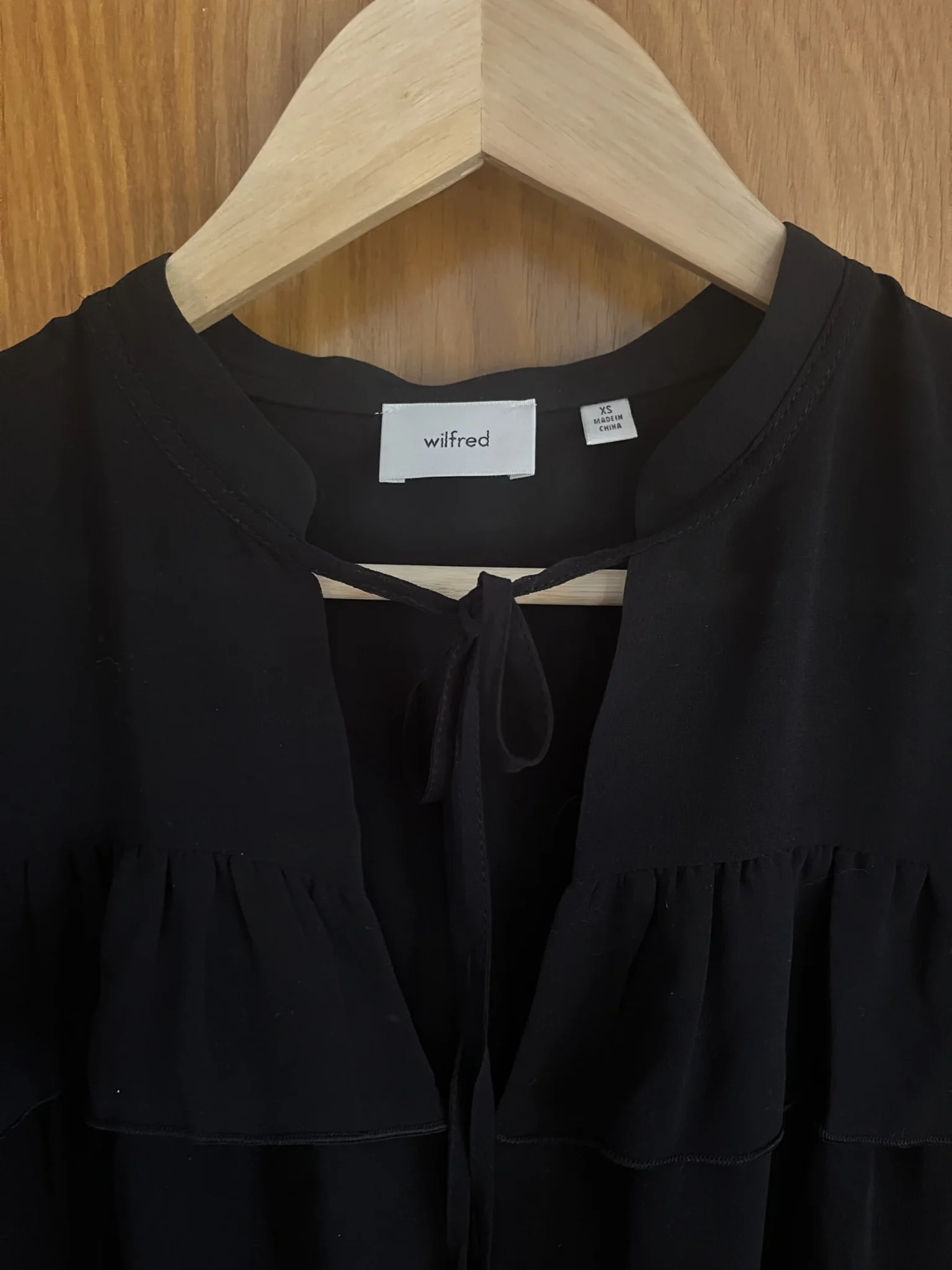 Image for Blouse noire Wilfred (Aritzia) taille XS