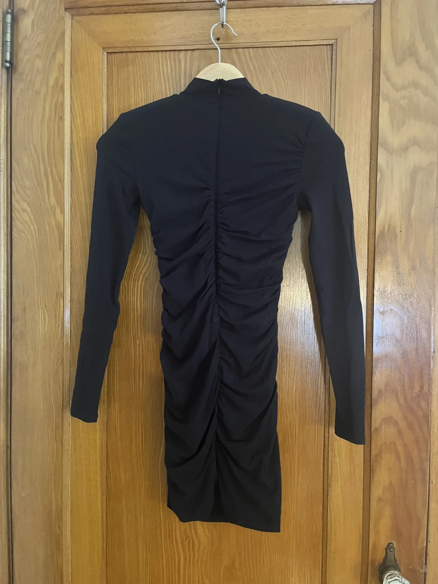 Image for Robe noire à  épaulettes TEN by Babaton (Aritzia) taille XS