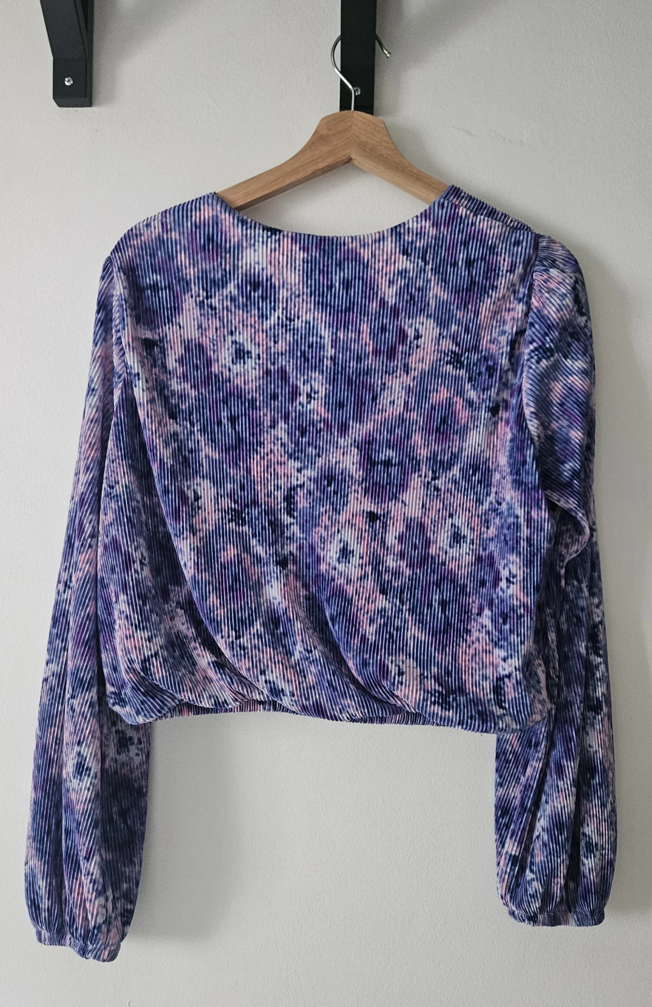 Image for 🌷Wrap-around blouse – ASTR The Label