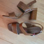 Thumbnail for Maguire sandale croco cognac
