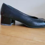 Featured thumbnail for Roberto Cappuci en cuir
