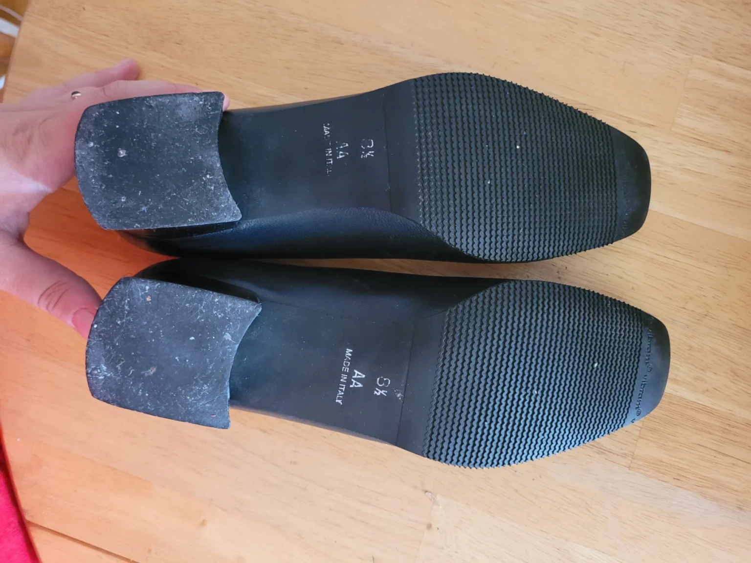 Image for Roberto Cappuci en cuir