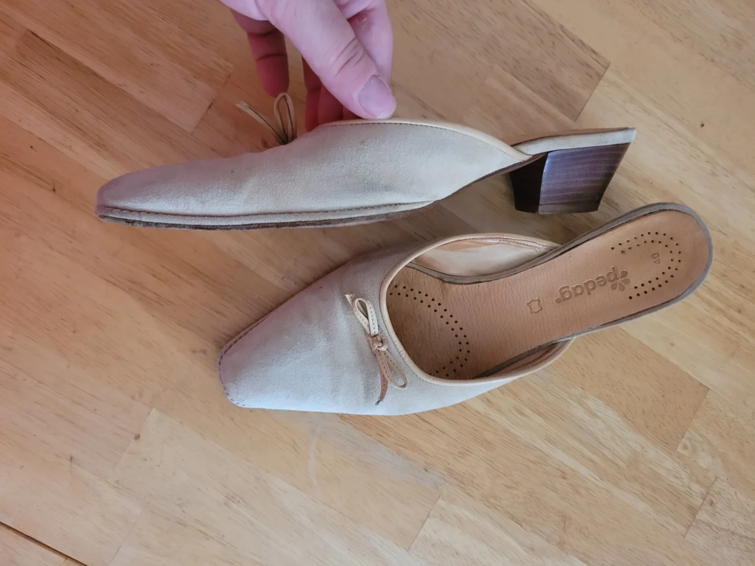 Image for Kitten heels vintage cuir et daim