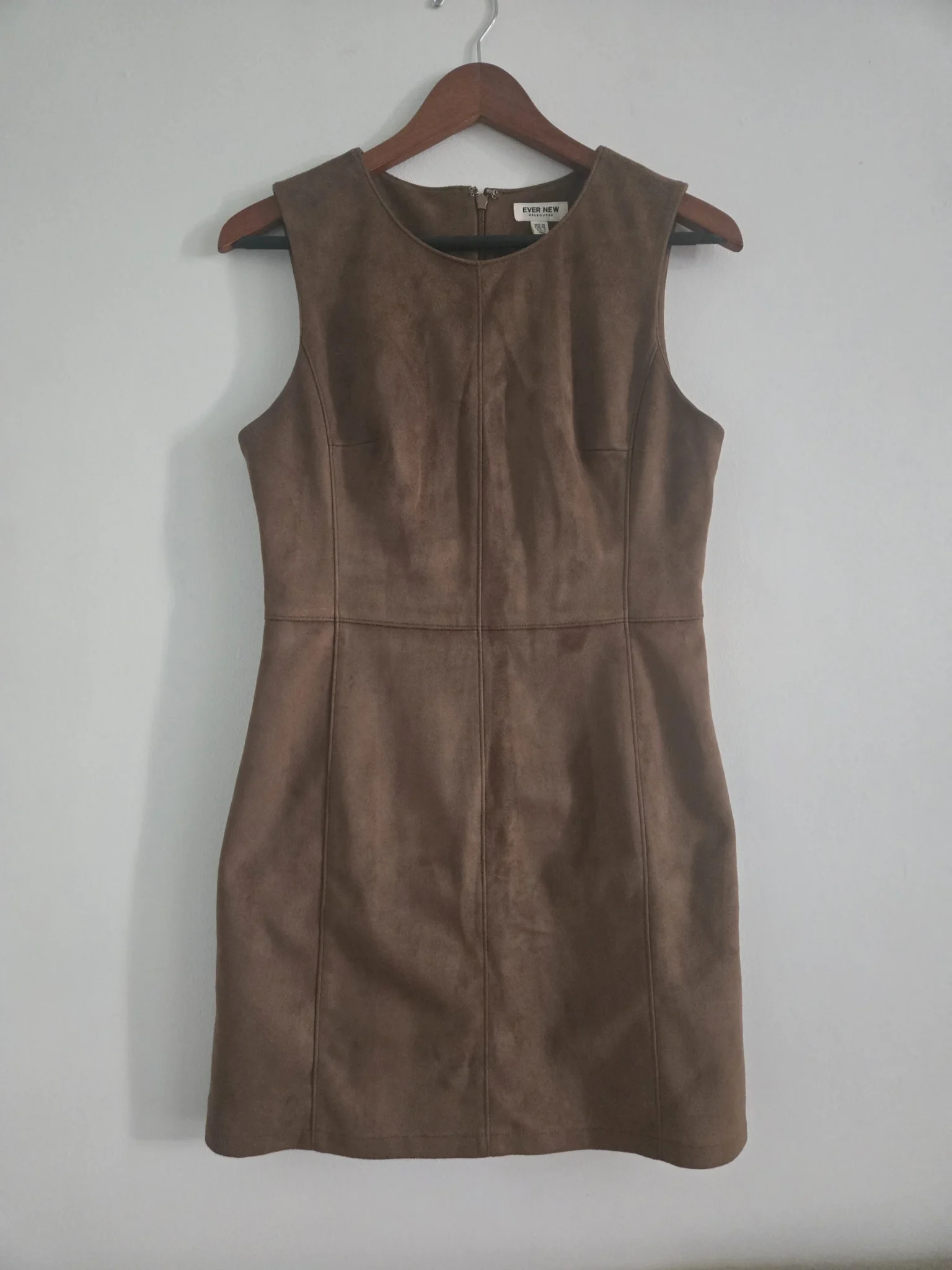 Featured image for Robe suède brune Ever New