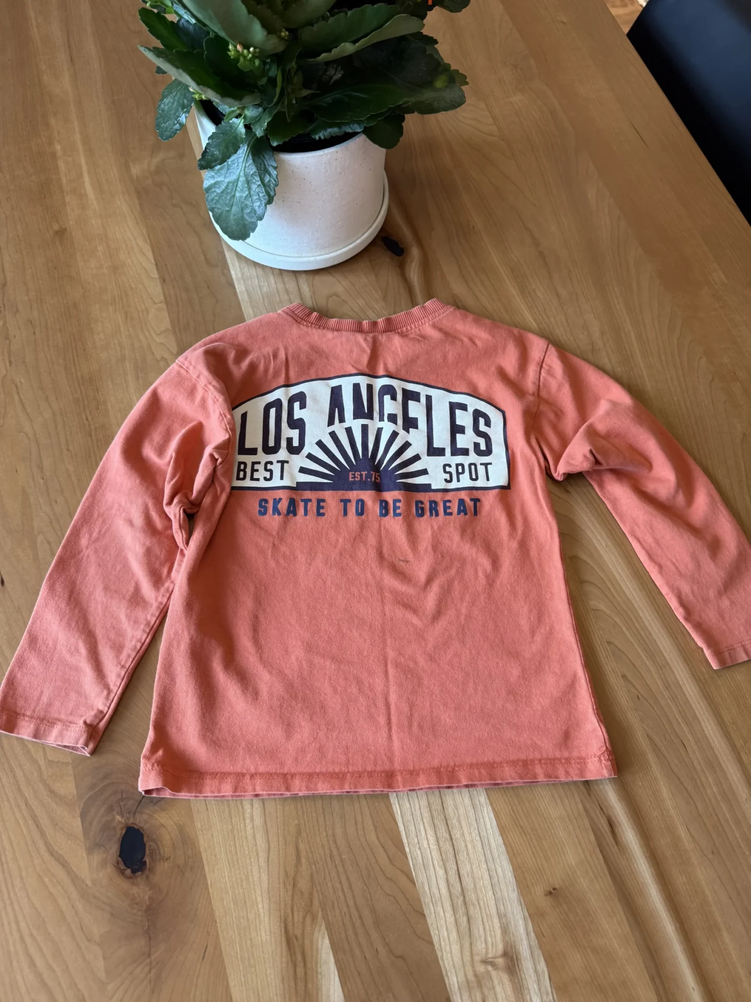 Image for Orange long-sleeved Los Angeles