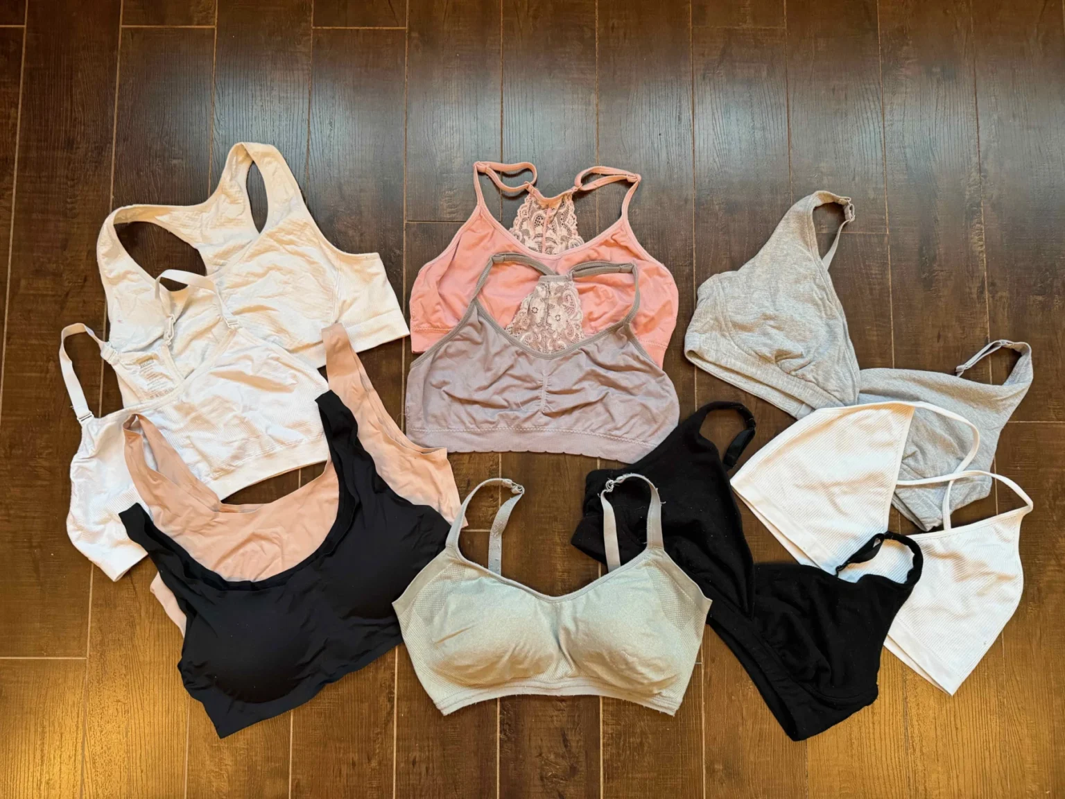 Featured image for Lot de brassières XL - XXL