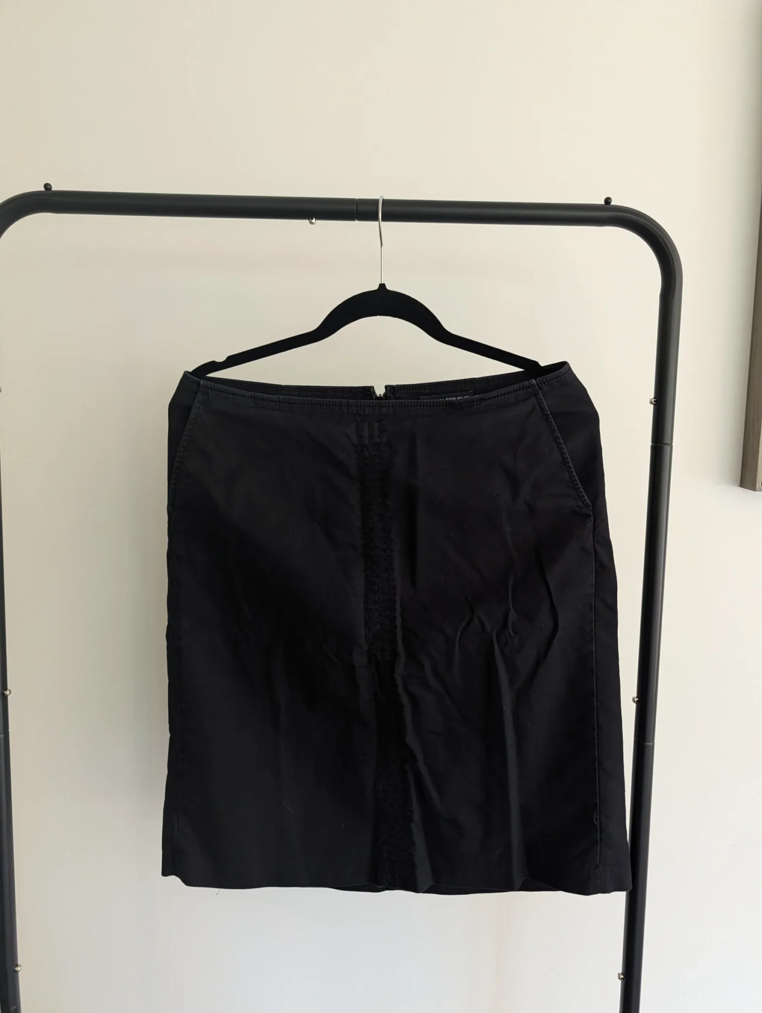 Image for Dark blue mid-length skirt by Banana Republic
