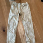 Featured thumbnail for Clean beige trousers