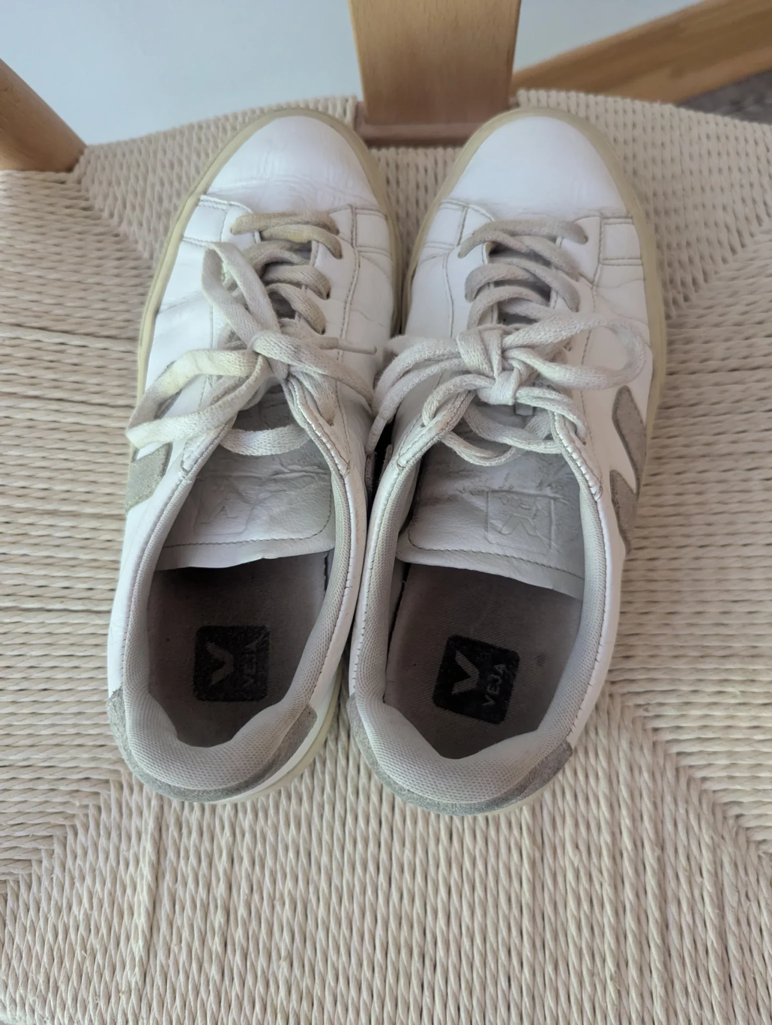 Image for Veja trainers, size 10