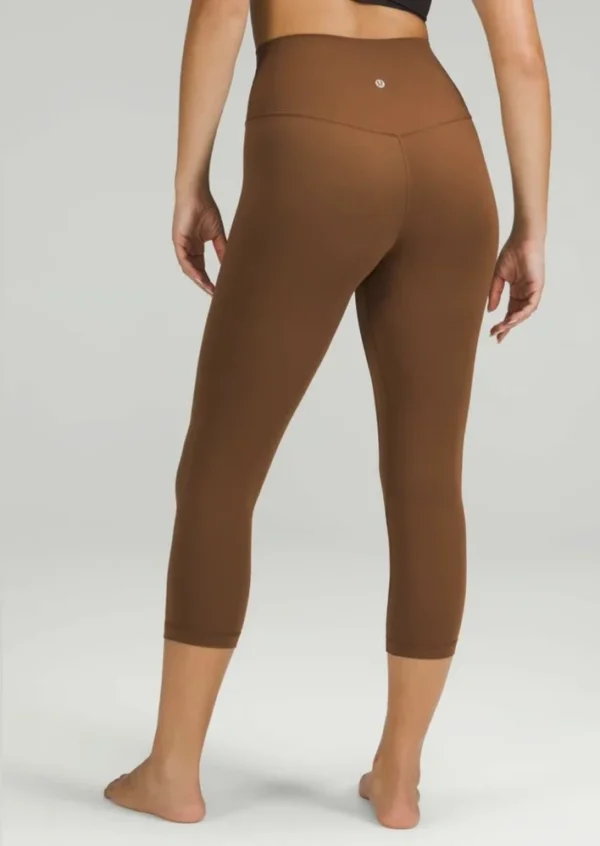 Featured image for Sport Lululemon Align Capri Camel Taille 10
