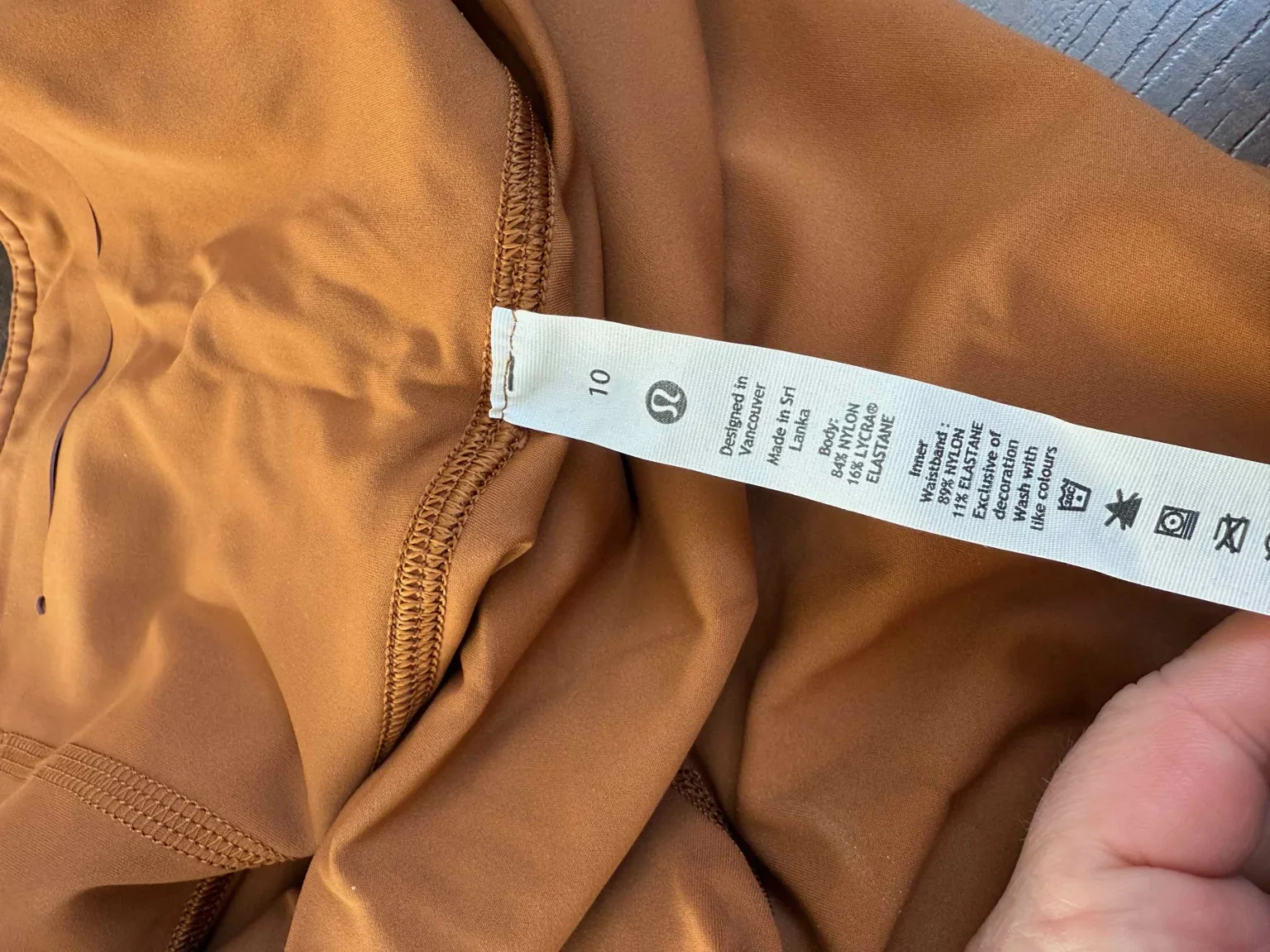 Image for Sport Lululemon Align Capri Camel Taille 10