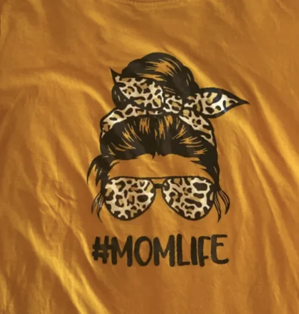 Image for T-shirt #Momlife  grandeur large