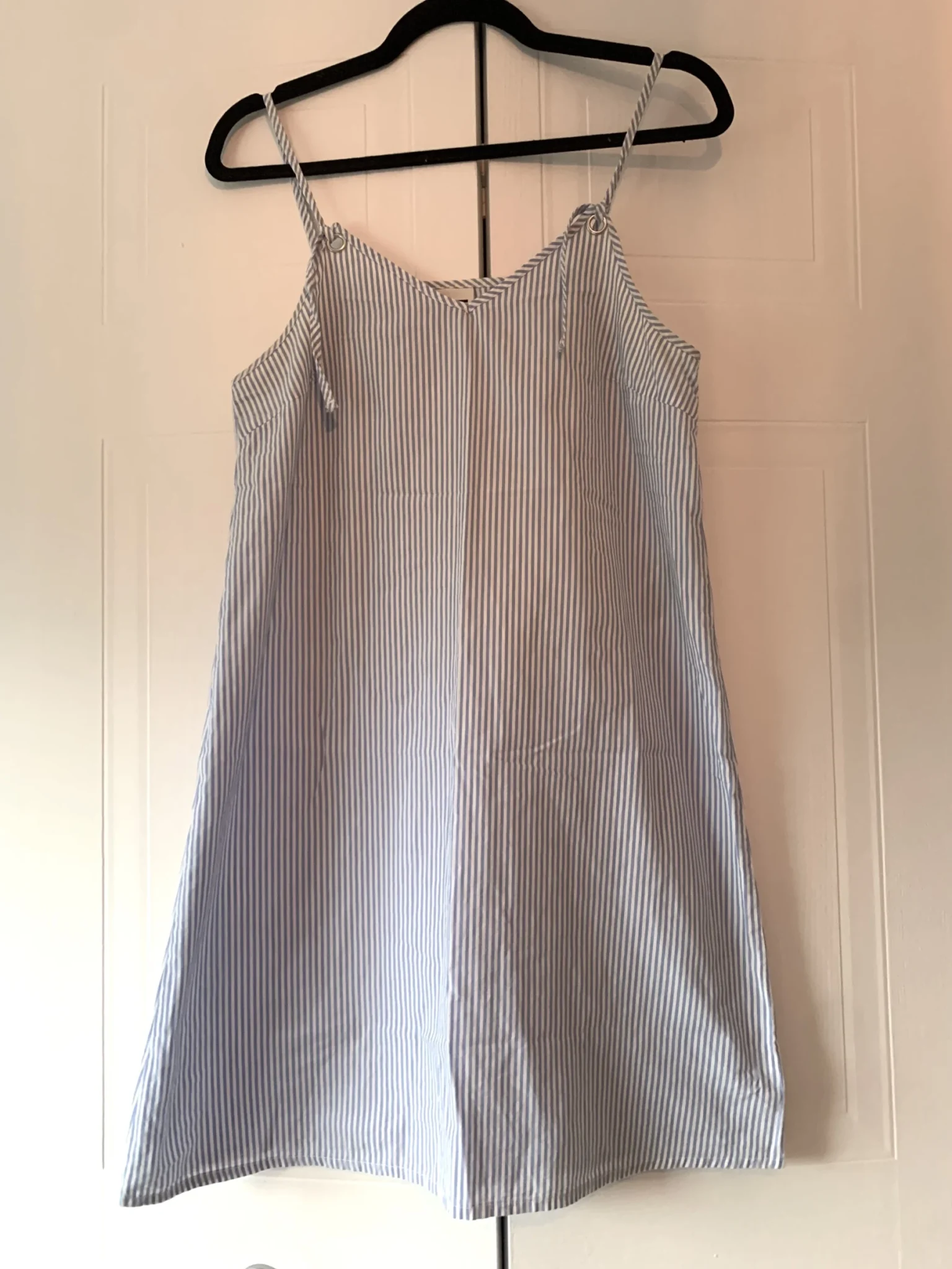 Image for Petite robe courte rayée