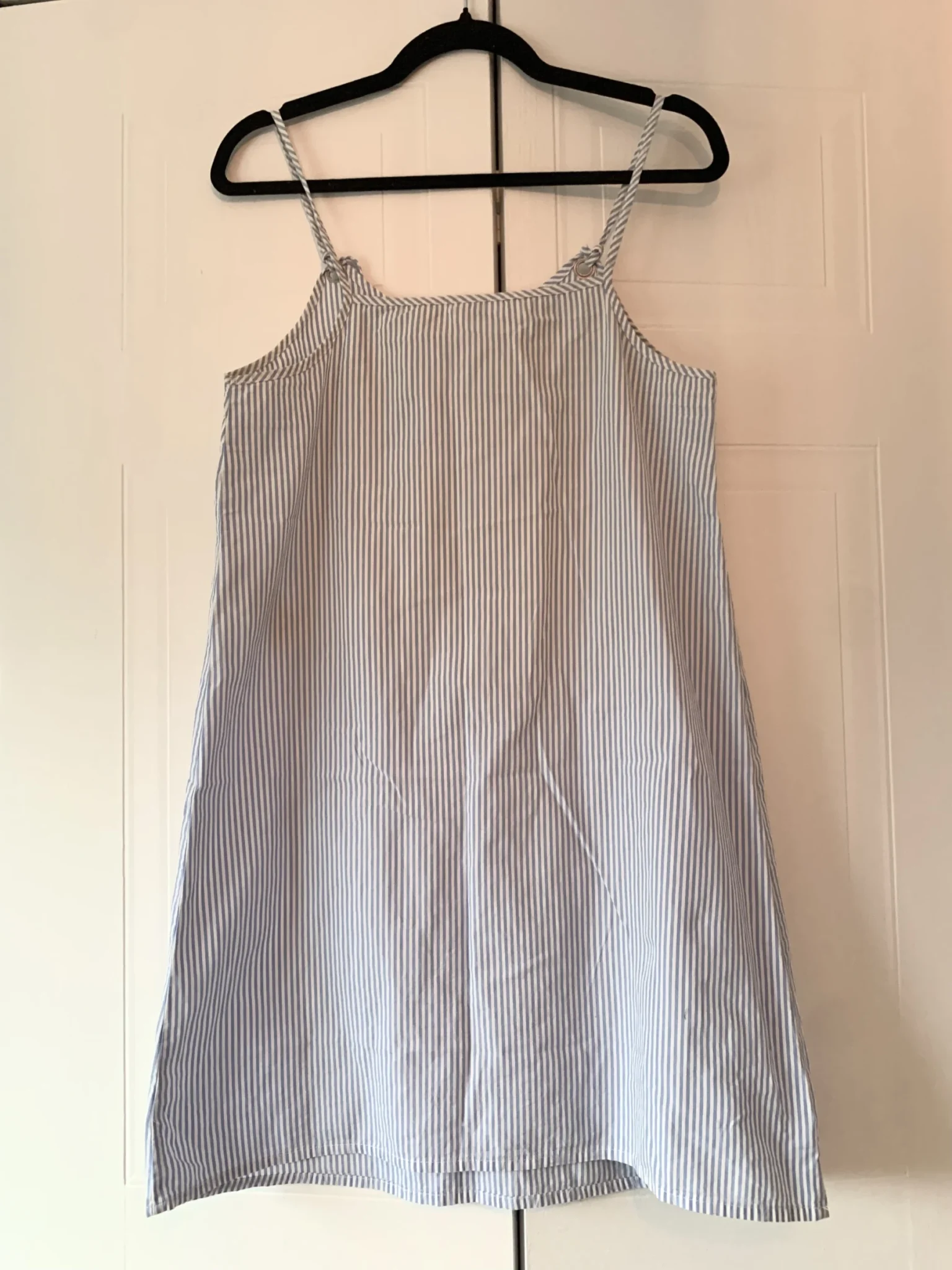Image for Petite robe courte rayée
