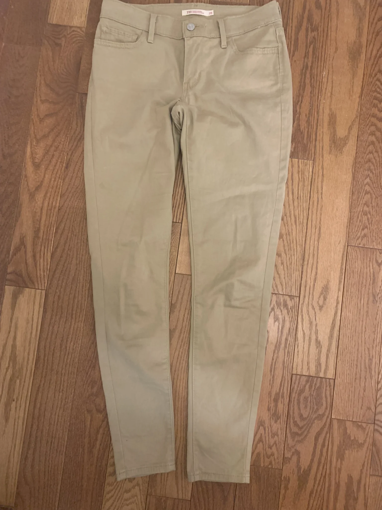 Featured image for Pantalon jeans Levi’s beige 28 👖