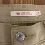 Thumbnail for Pantalon jeans Levi’s beige 28 👖