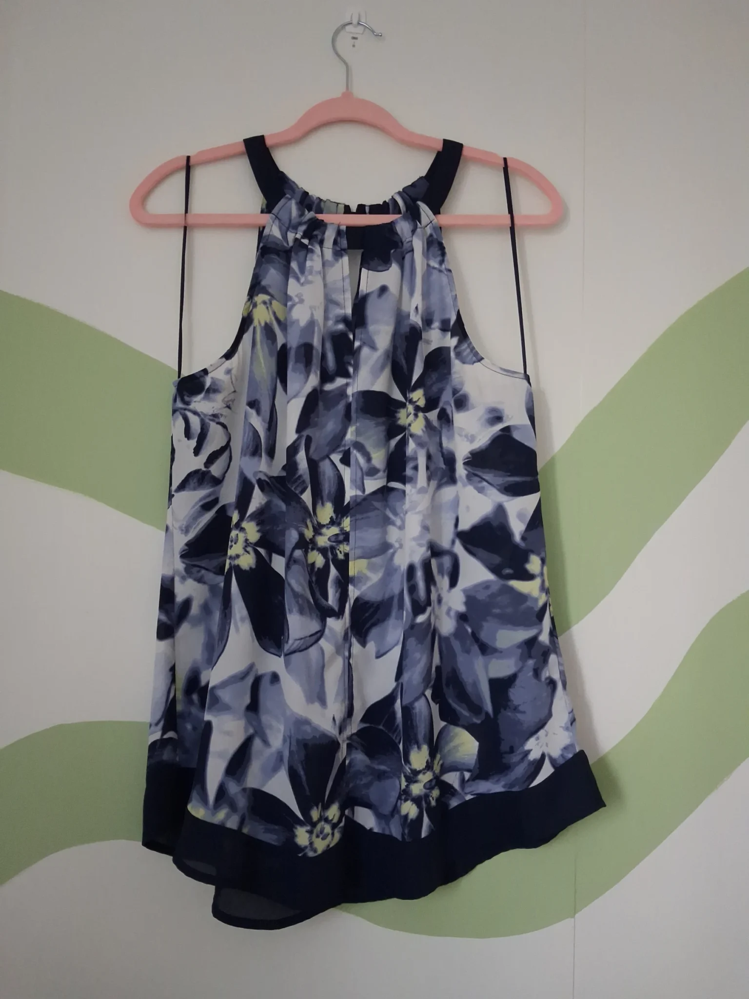 Featured image for Camisole le Château