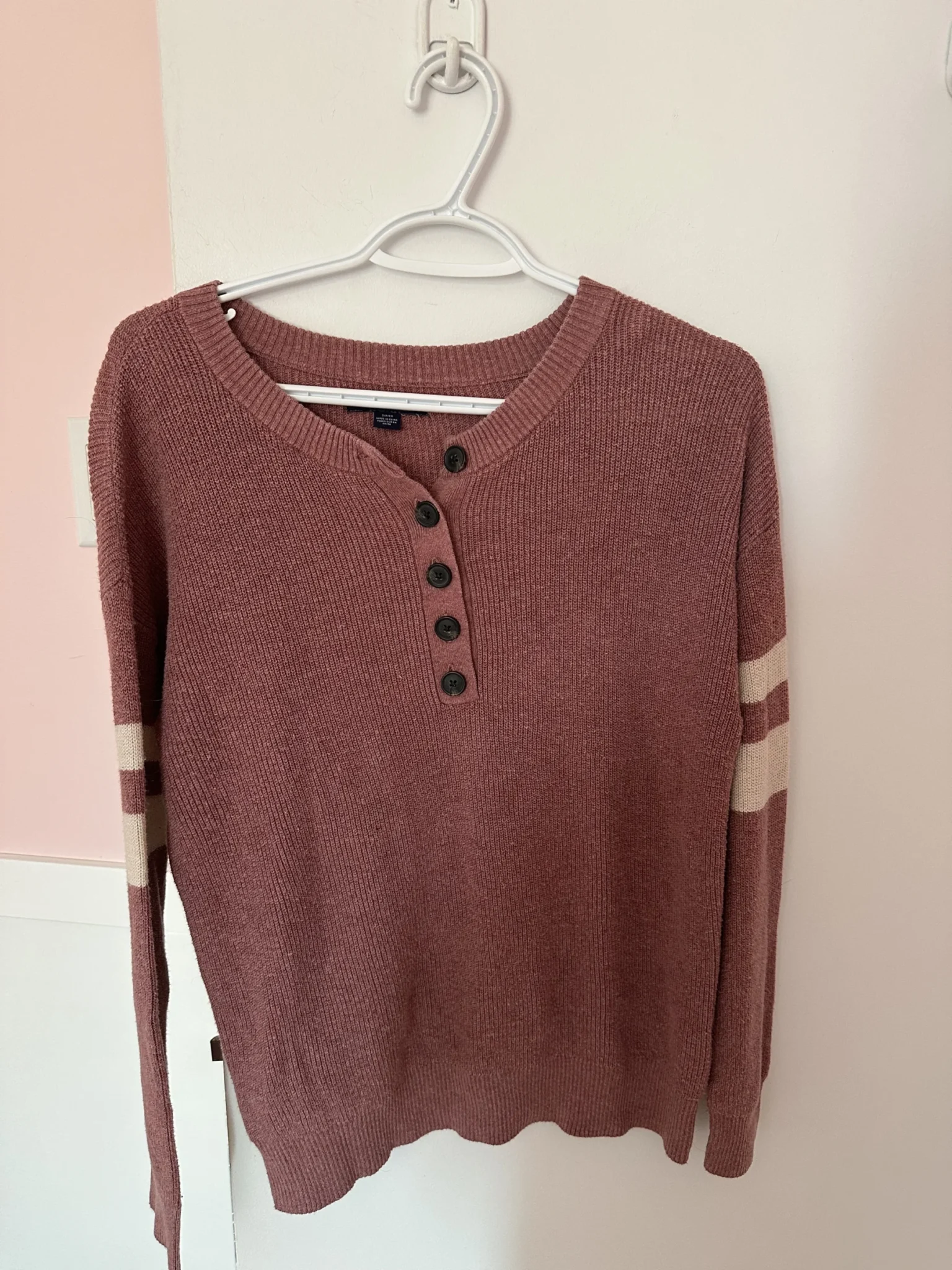Featured image for American Eagle jumper
