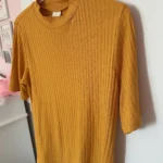 Thumbnail for Yellow round-neck T-shirt