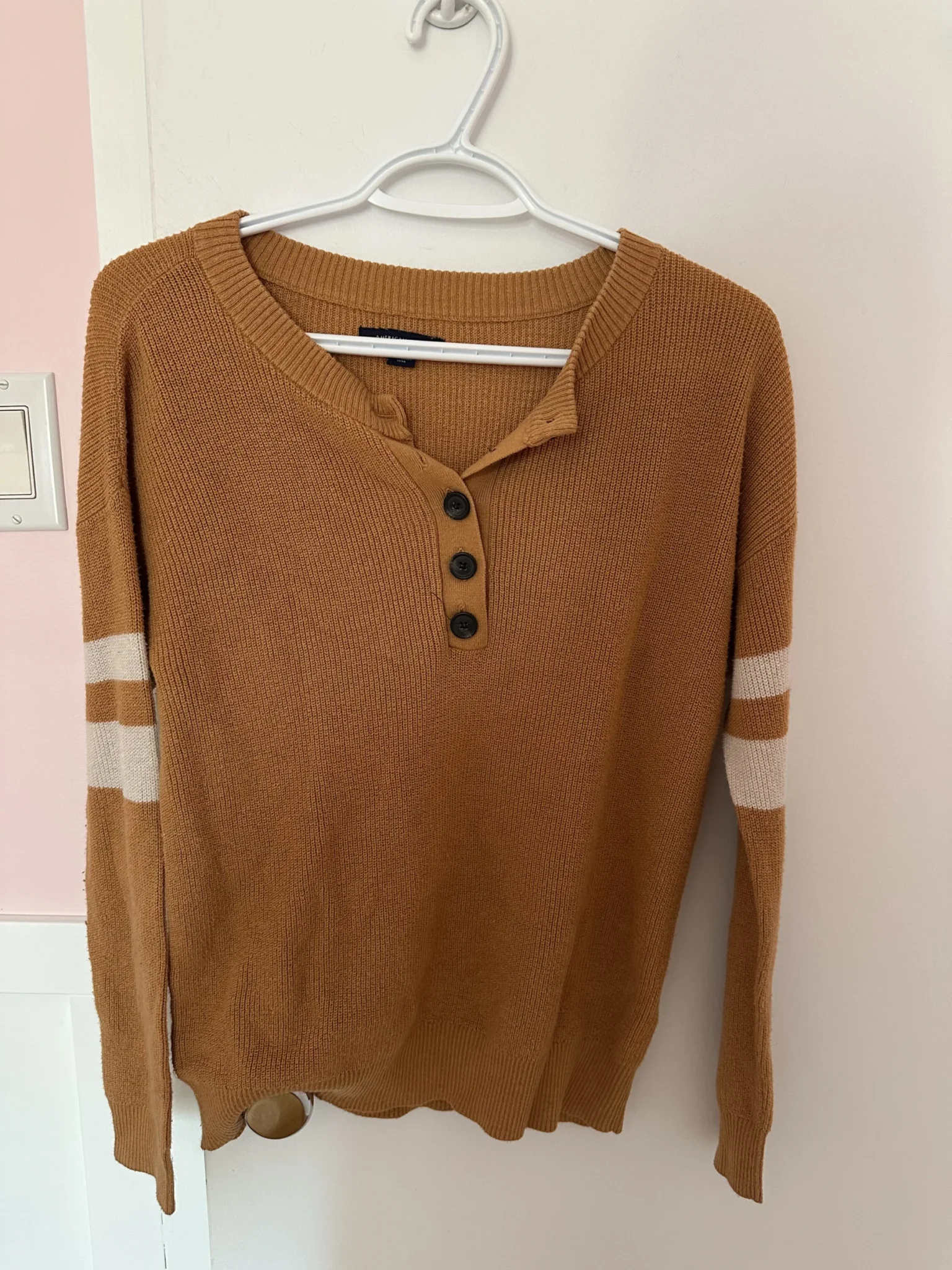 Featured image for American Eagle jumper