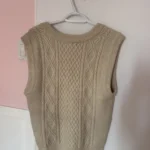Thumbnail for Gilet en tricot