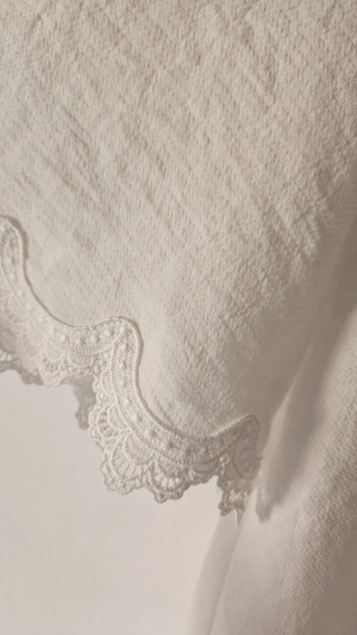 Image for 🌷Aretha Blouse - Sézane