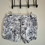 Thumbnail for HM shorts, size 0