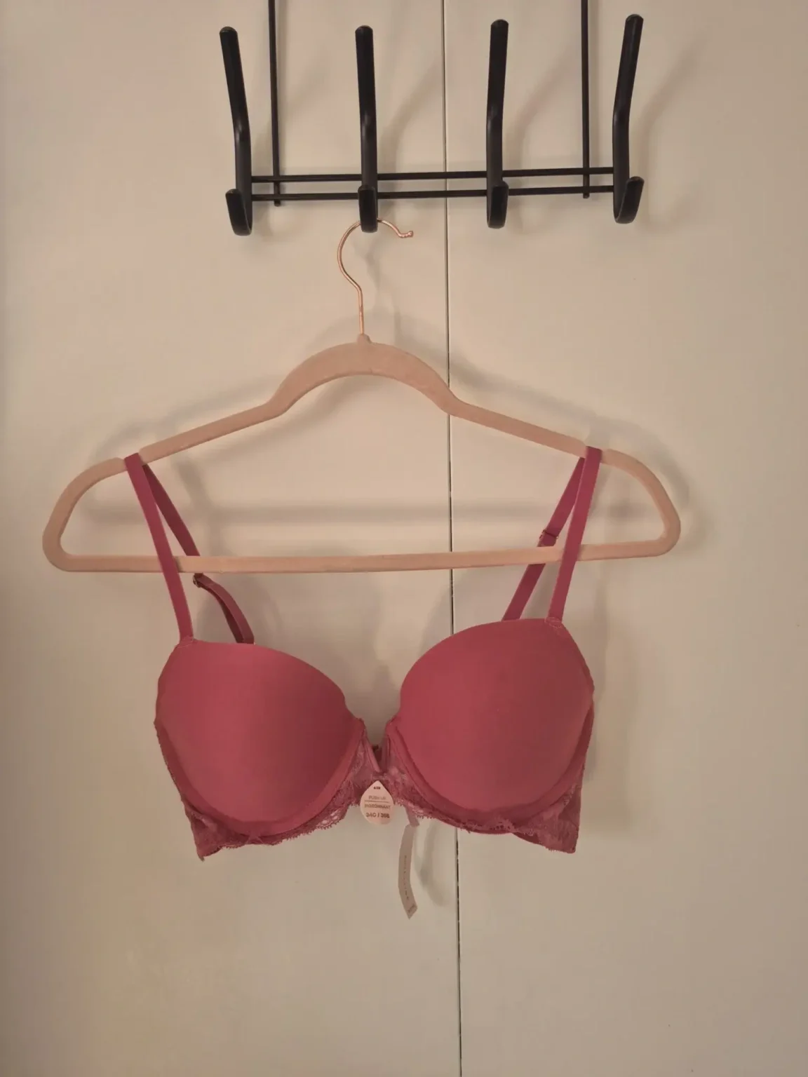 Featured image for Push-up bra 34C / 36B