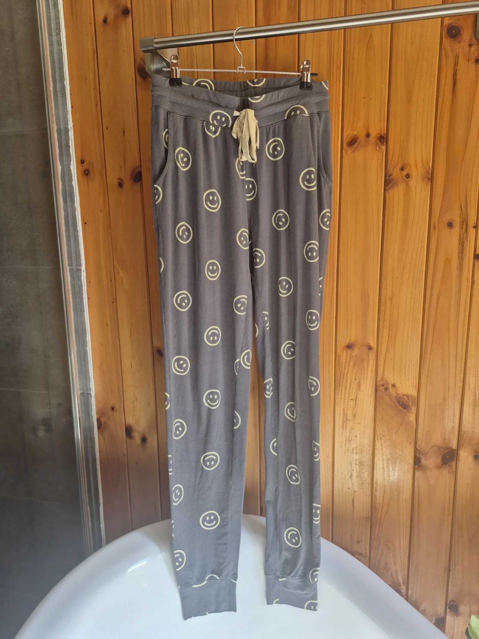 Featured image for High-waisted pyjama bottoms, size Small