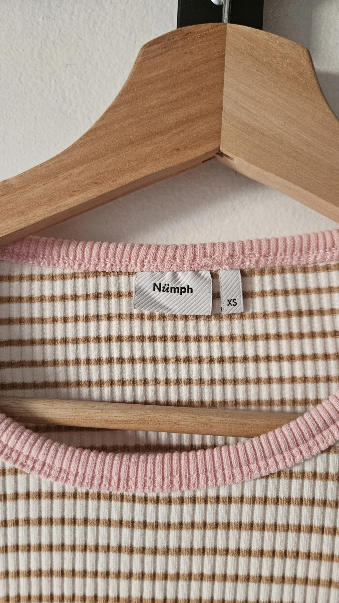 Image for 🌷Striped T-shirt – Nümph
