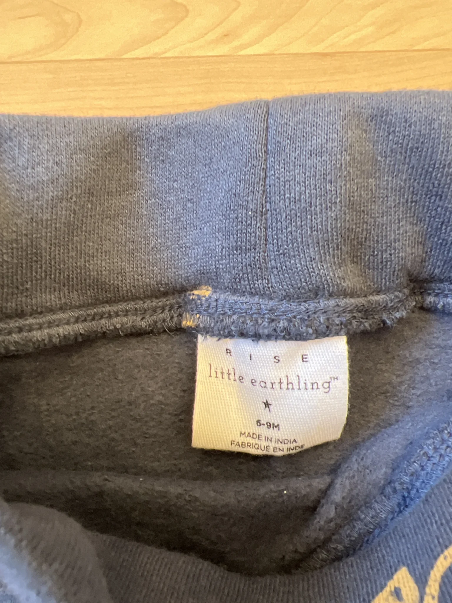 Image for Pantalon neuf bébé 6-9 mois marque Little earthling coton
