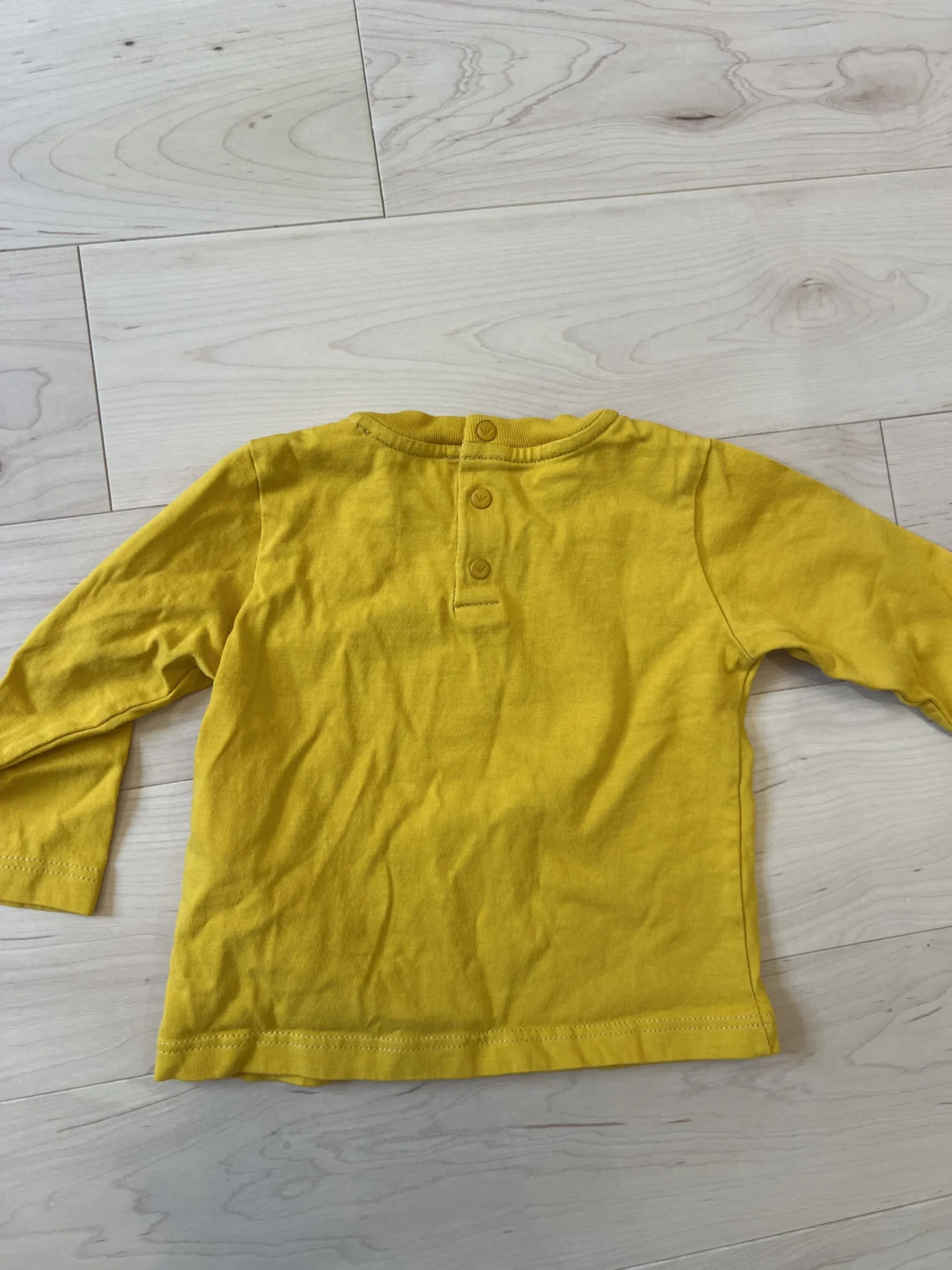Image for Chandail manche longue ARMANI bébé 6 mois