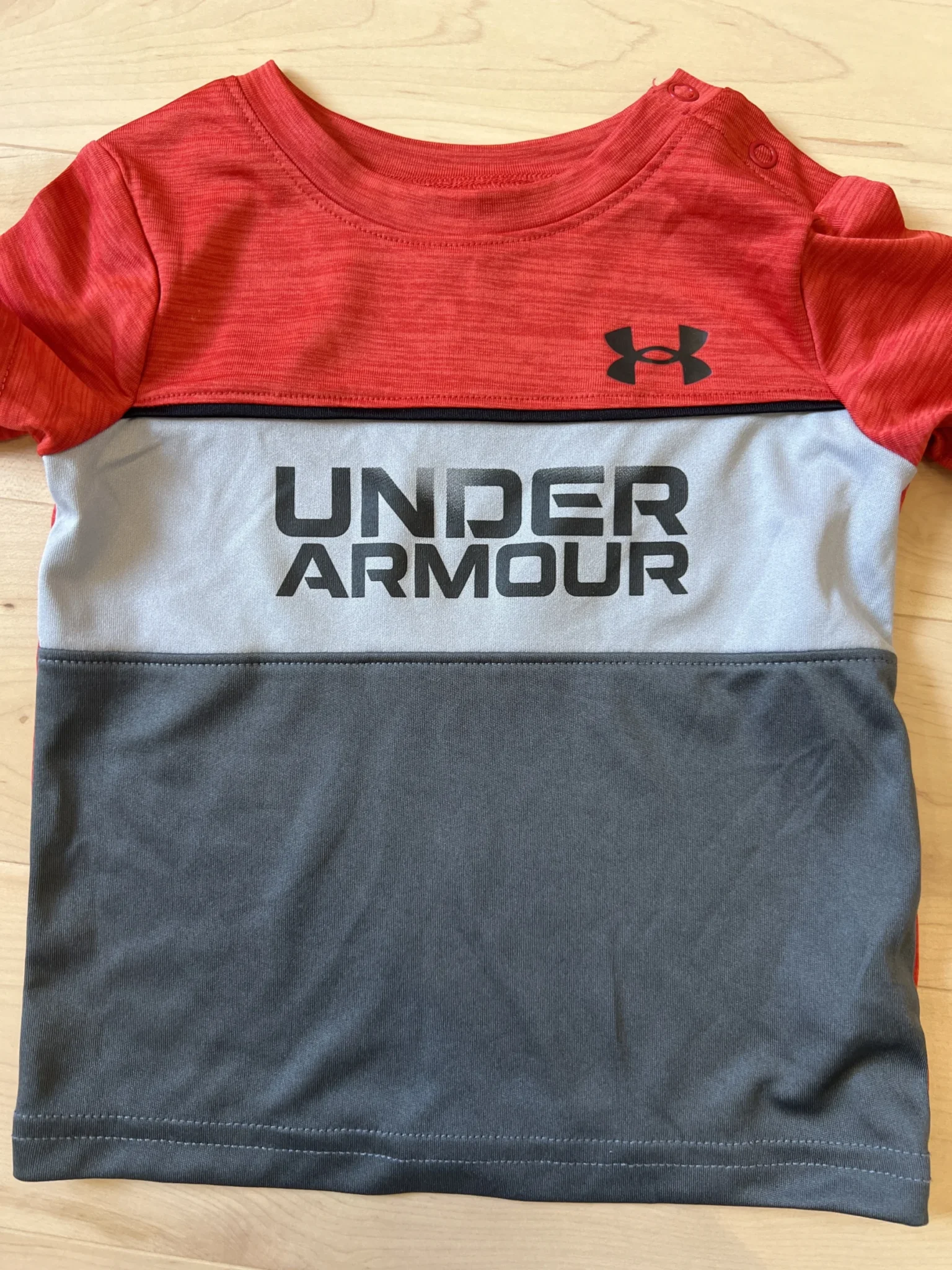 Image for Set chandail et short under armour bebe 6-9 mois