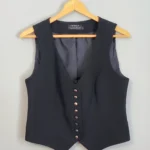 Featured thumbnail for Gilet noir extensible