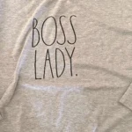 Thumbnail for Chandail Boss Lady medium