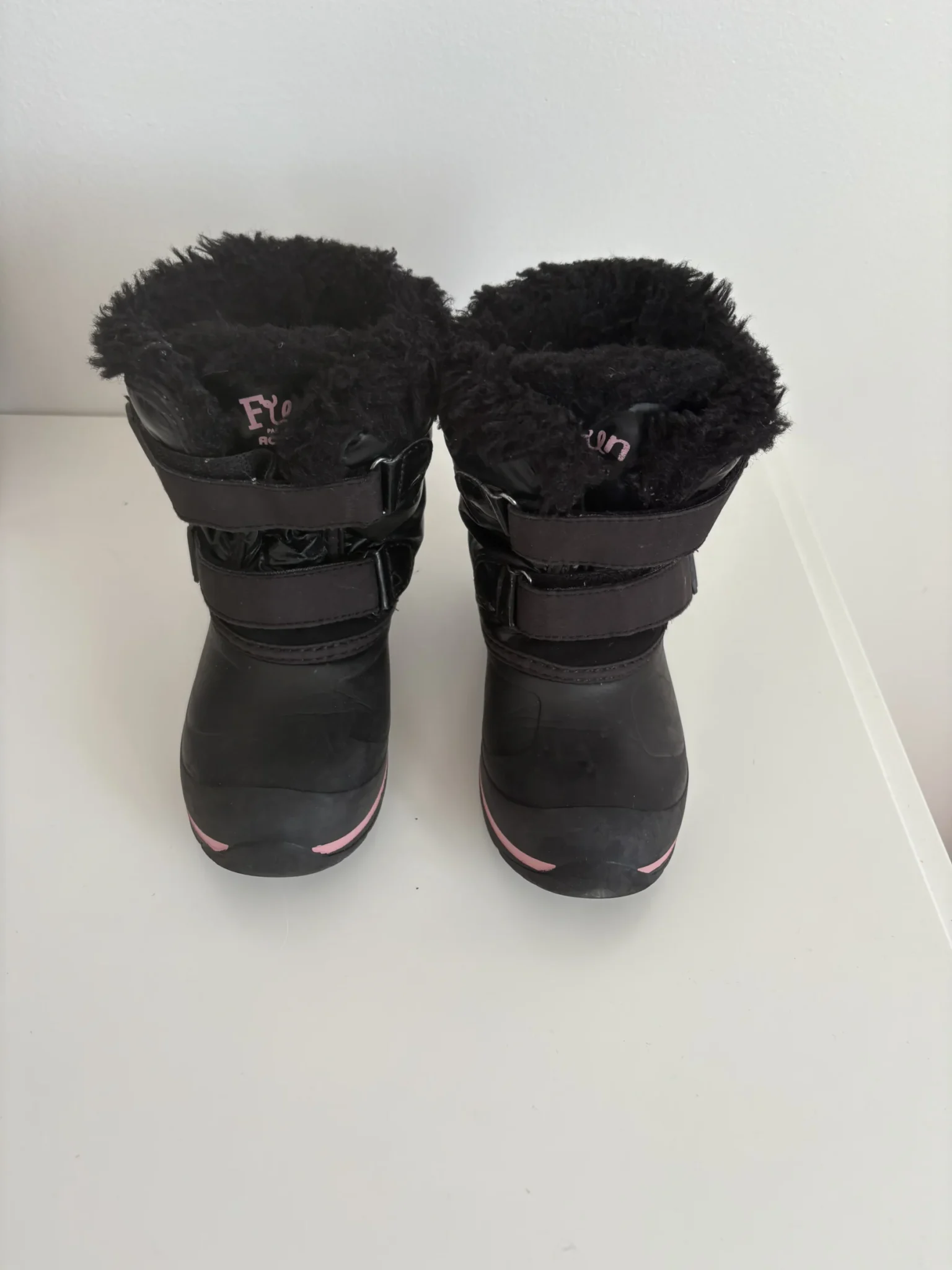 Image for Size 10 Girls’ Winter Boots