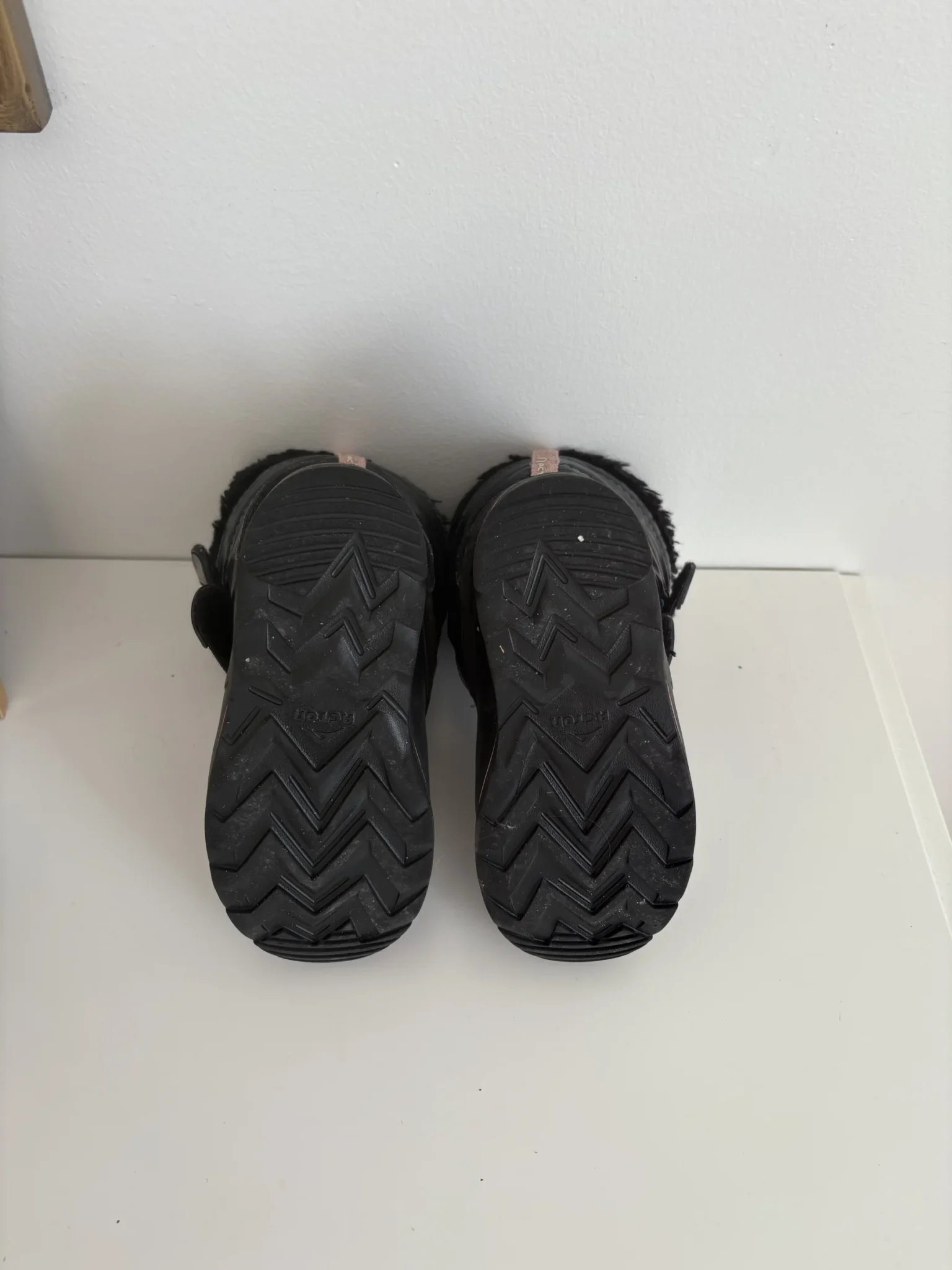 Image for Size 10 Girls’ Winter Boots