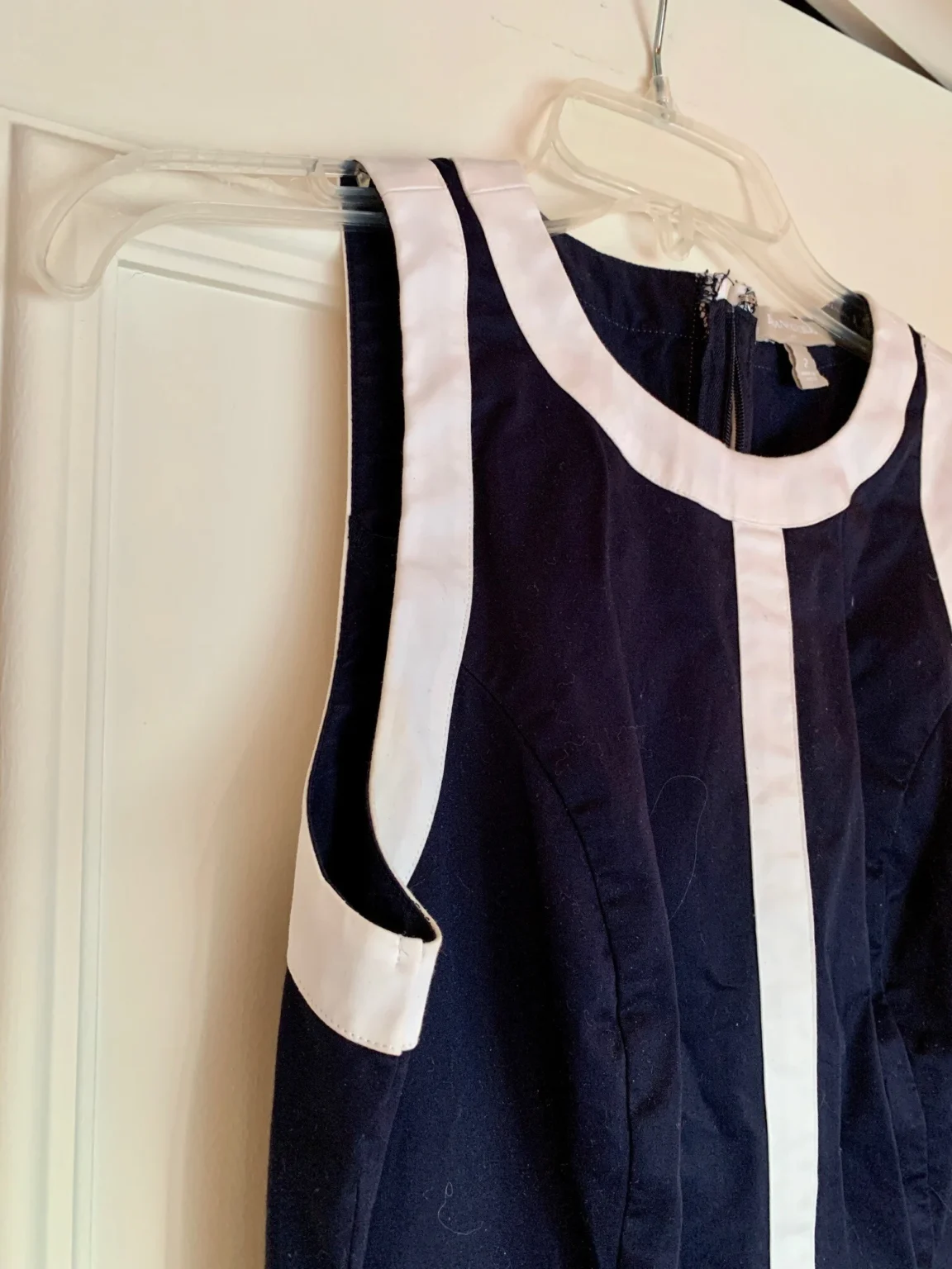 Image for Navy blue dress without sleeves, round neck