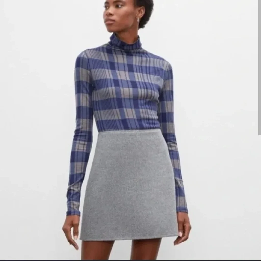 Featured image for 🌷Wool mini-skirt – Club Monaco