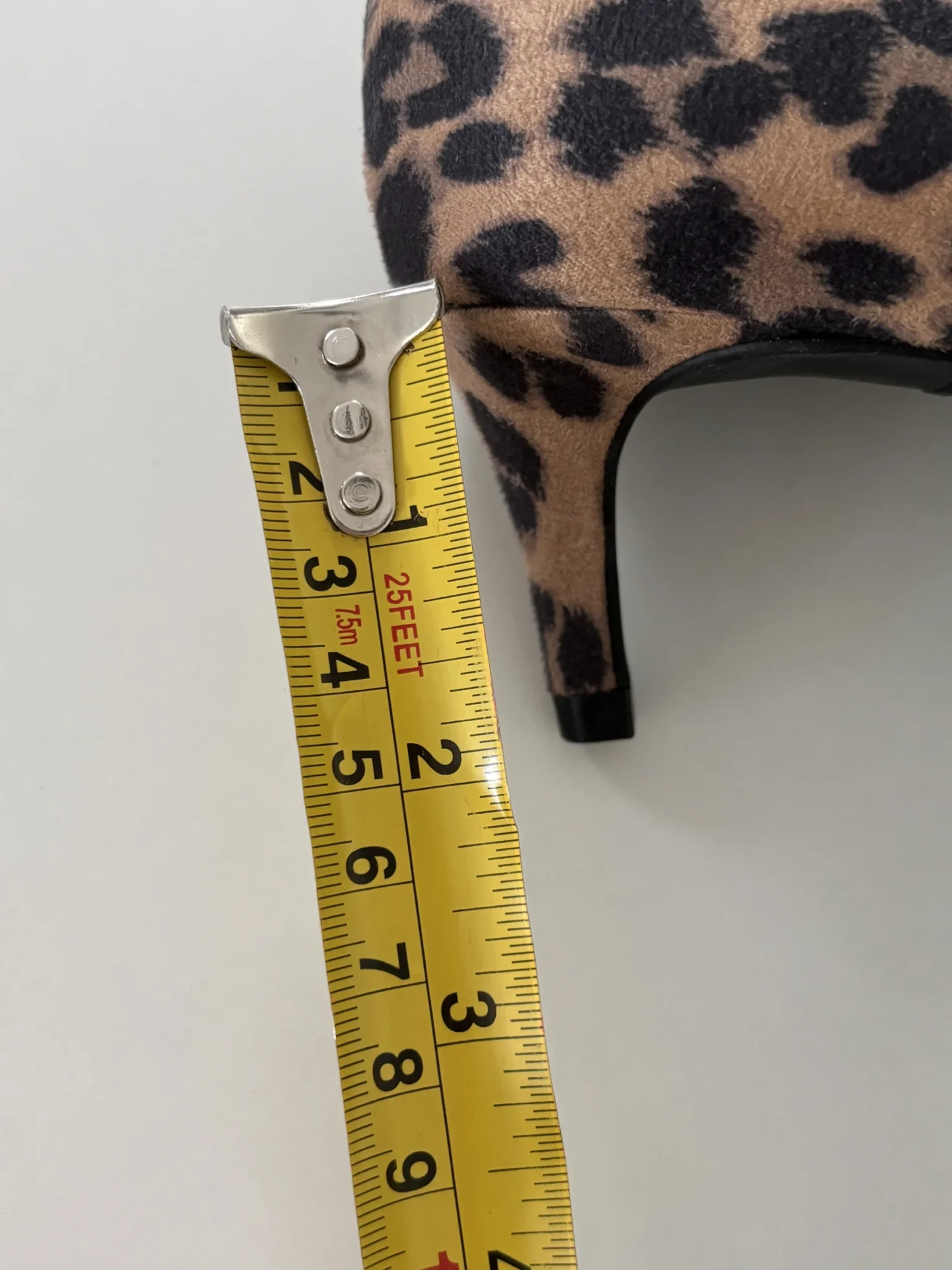 Image for Chaussures à talons en motif léopard