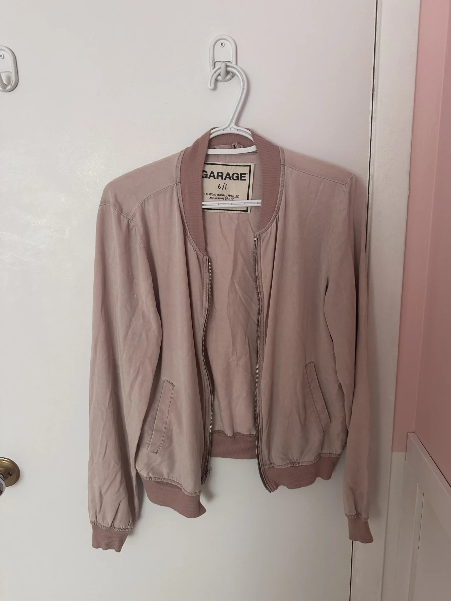 Featured image for Garage “bomber jacket”