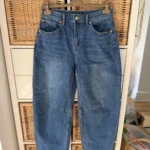 Featured thumbnail for Jeans yoga jeans