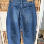 Thumbnail for Jeans yoga jeans