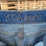 Thumbnail for Jeans yoga jeans