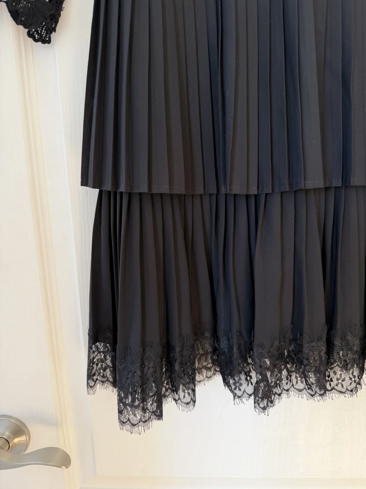Image for Robe Zara noir avec broderie et dentelles taille M