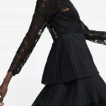Thumbnail for Robe Zara noir avec broderie et dentelles taille M